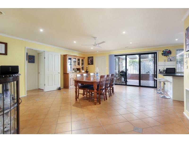 46 Pattison Drive, Kangaroo Flat VIC 3555