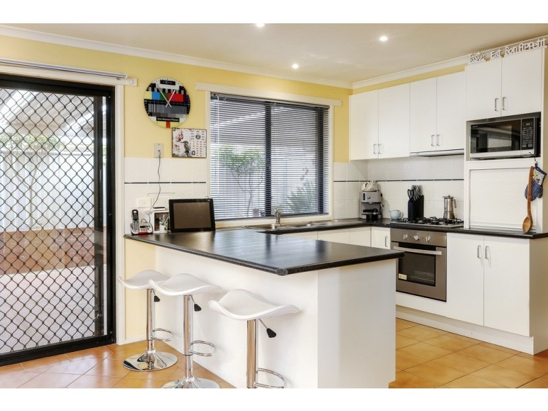46 Pattison Drive, Kangaroo Flat VIC 3555