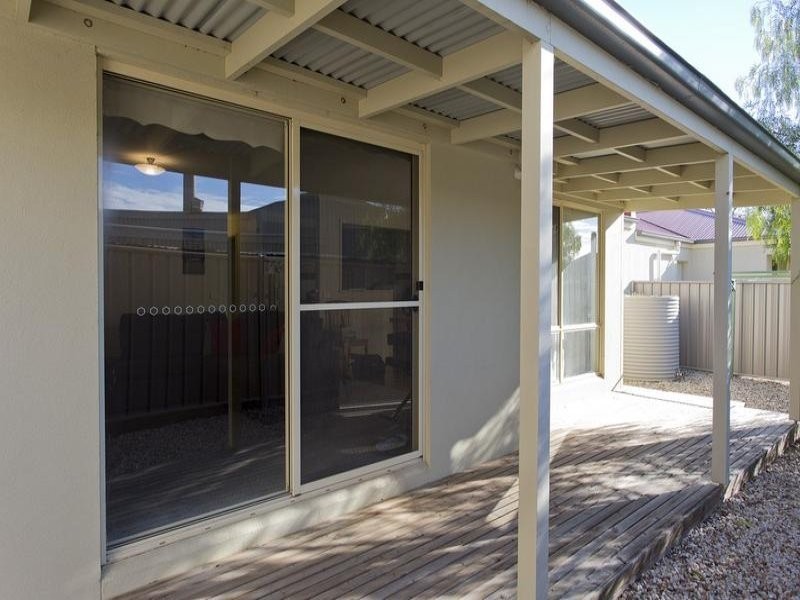 2/17 Inglewood Street, Golden Square VIC 3555