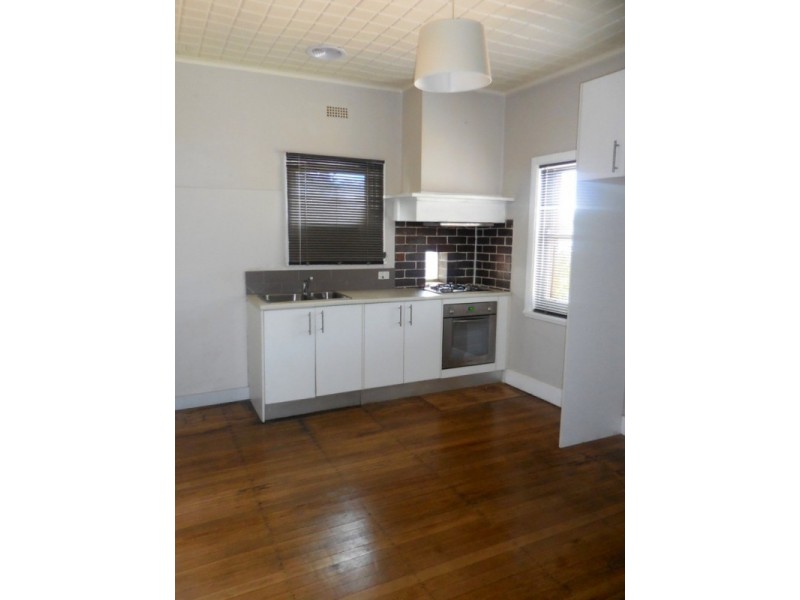 3 Churchill Avenue, Flora Hill VIC 3550