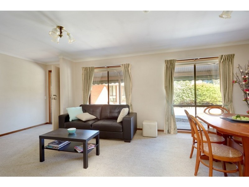 4/69 MacKenzie Street West, Golden Square VIC 3555