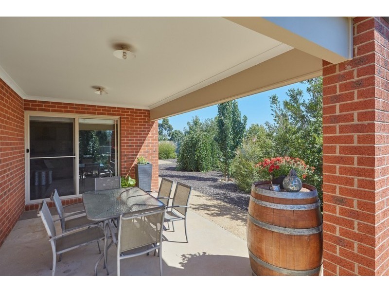 108 Myrtle Road, Epsom VIC 3551