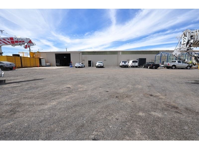 2-12 Hattam Street, Golden Square VIC 3555