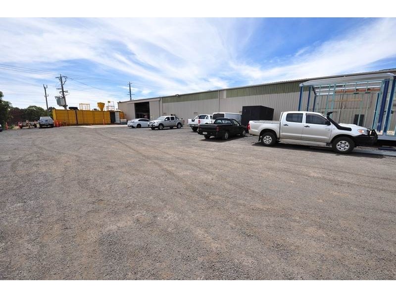 2-12 Hattam Street, Golden Square VIC 3555