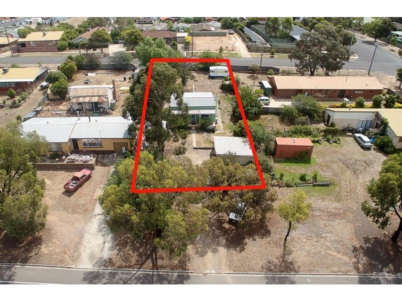 33 Railway Street, Kangaroo Flat VIC 3555