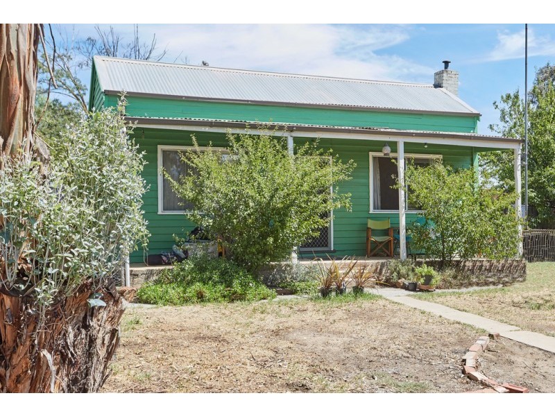 33 Railway Street, Kangaroo Flat VIC 3555