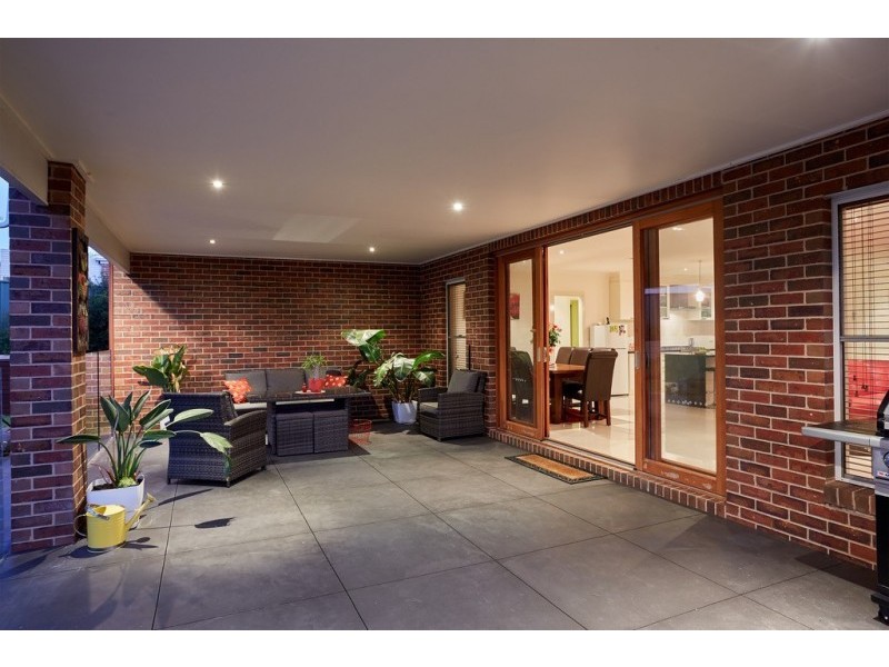 13 Janelle Drive, Maiden Gully VIC 3551