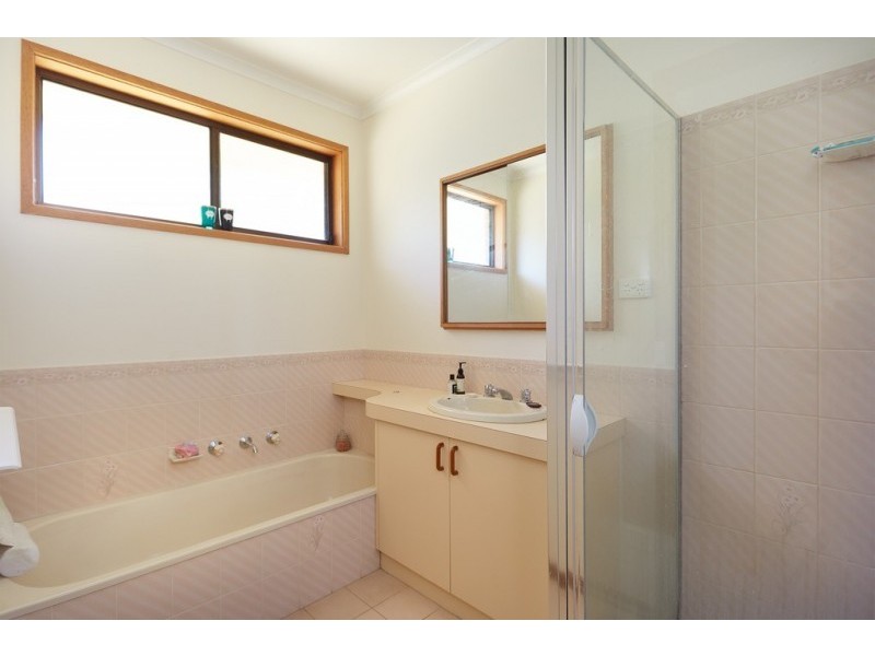 4/50 Marnie Road, Kennington VIC 3550