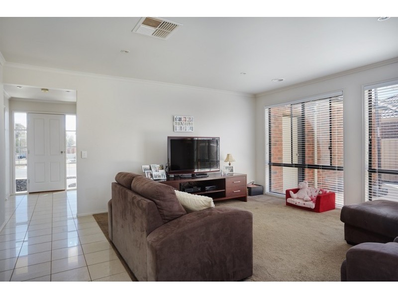 29 Greenview Circuit, Epsom VIC 3551