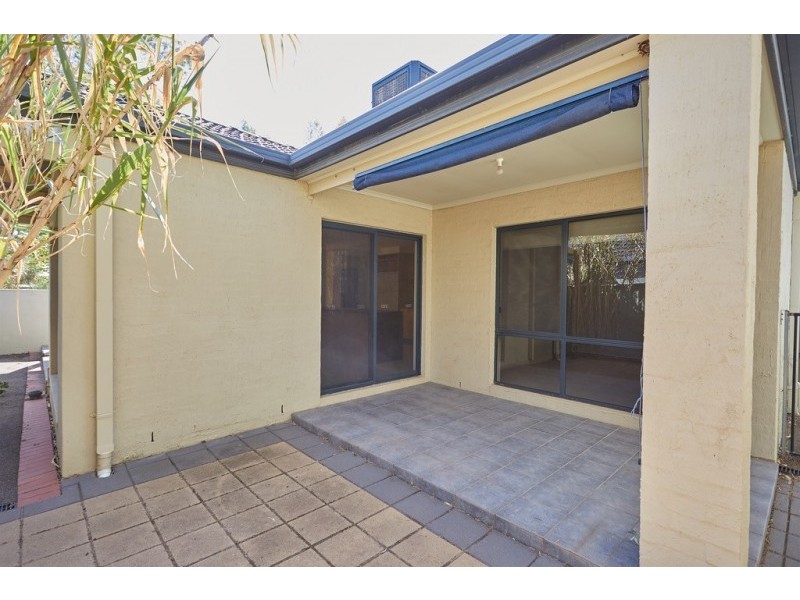 3 Grenoble Close, Spring Gully VIC 3550