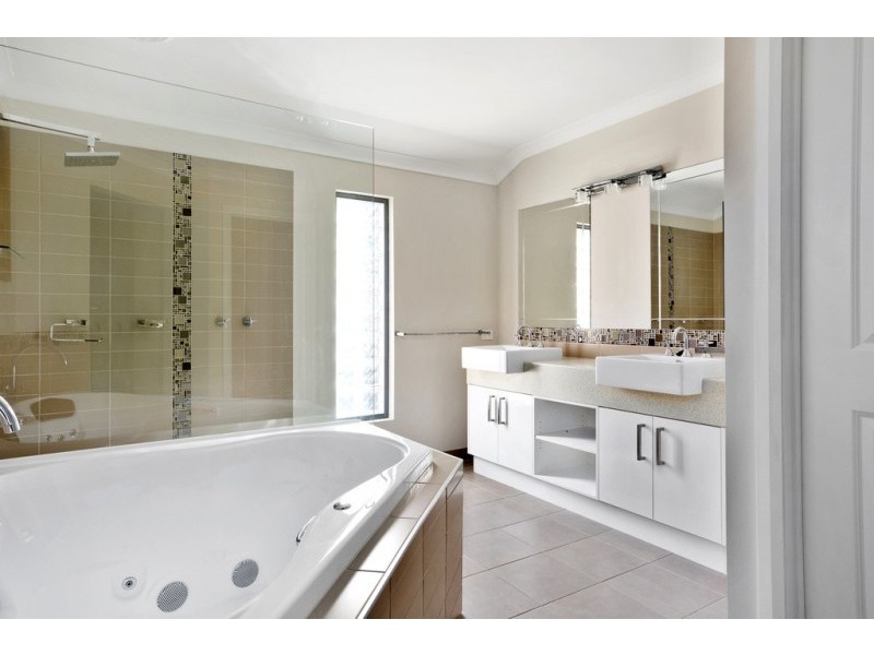 115 Osborne Lane, Strathfieldsaye VIC 3551