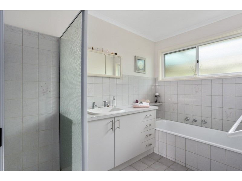 60 Butcher Street, Strathdale VIC 3550