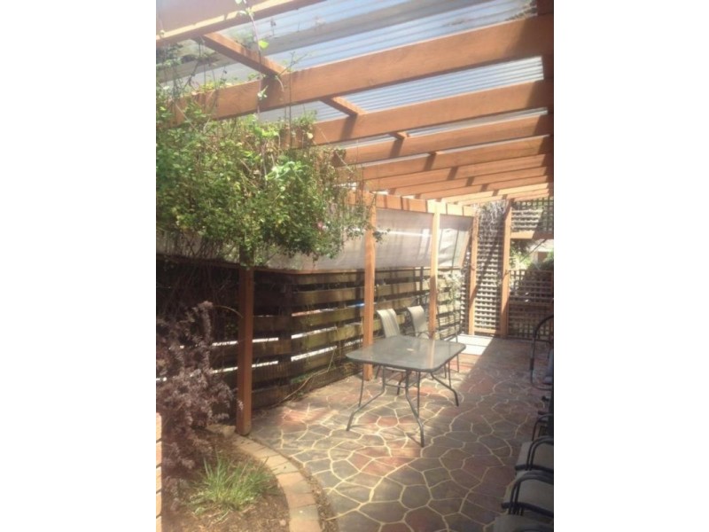 1 Biggs Court, Flora Hill VIC 3550