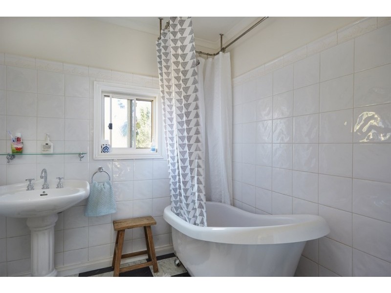 44 Old Violet Street, Bendigo VIC 3550