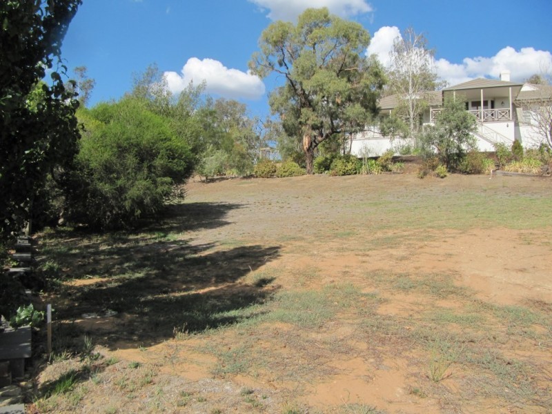 30 Landale Drive, Strathdale VIC 3550