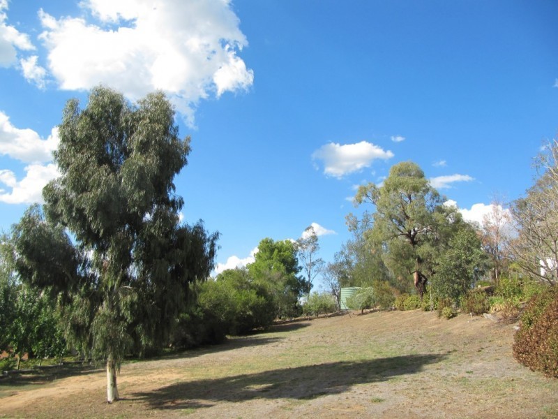 30 Landale Drive, Strathdale VIC 3550