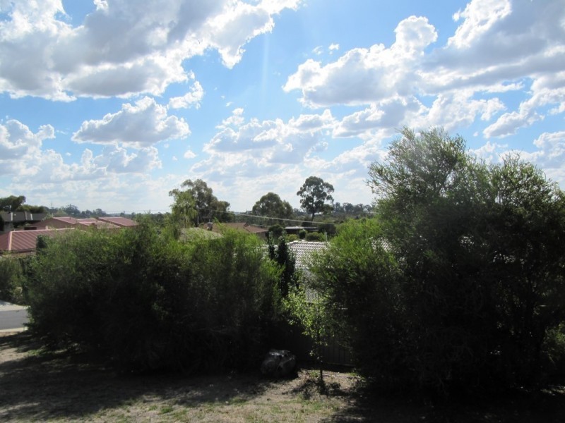 30 Landale Drive, Strathdale VIC 3550