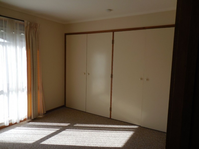 1/124 Upper Road, California Gully VIC 3556