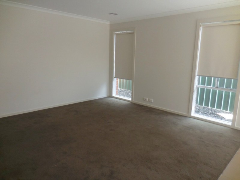 5 Arrawali Avenue, Epsom VIC 3551