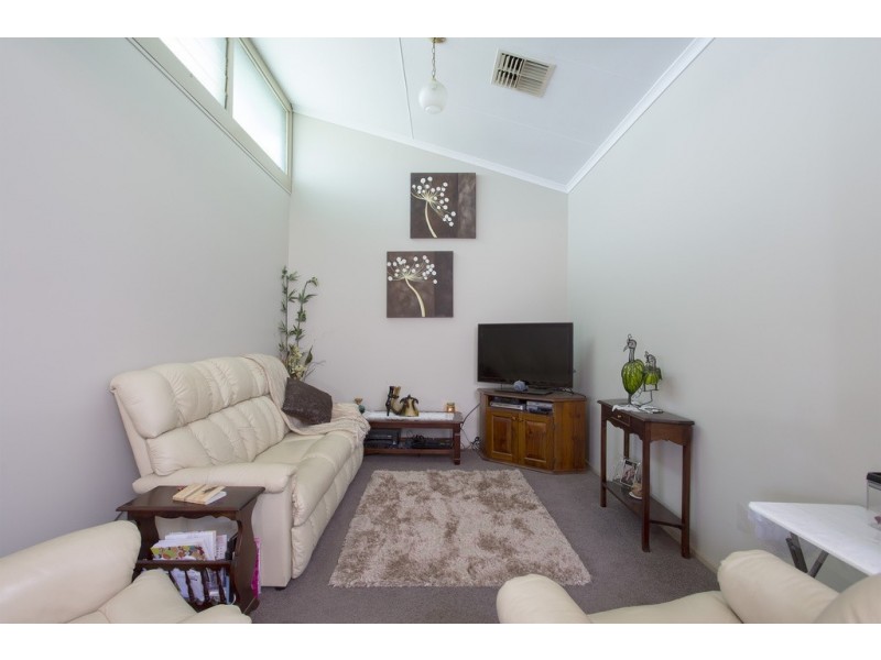 55 Powells Avenue, East Bendigo VIC 3550