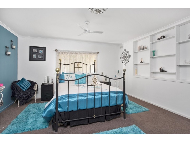 55 Powells Avenue, East Bendigo VIC 3550