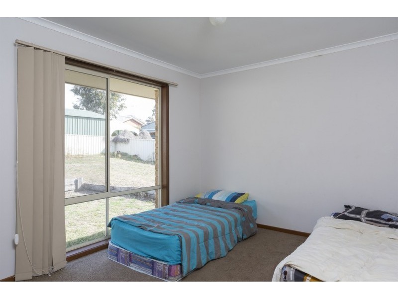 41 Queen Street, Kangaroo Flat VIC 3555