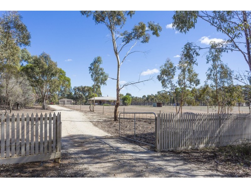 528 Mannes Lane, Strathfieldsaye VIC 3551