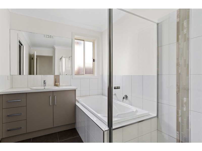 2/29 Green Street, Long Gully VIC 3550