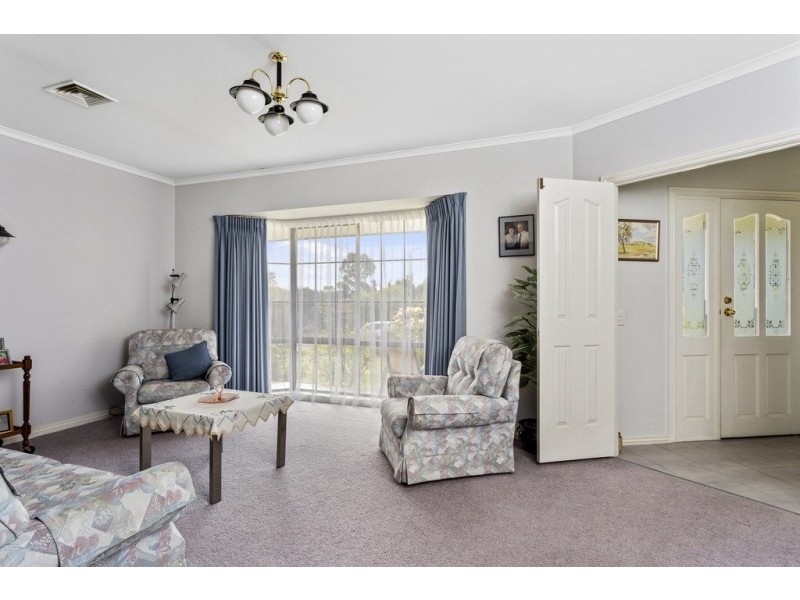 9 Snow Gum Court, Strathdale VIC 3550