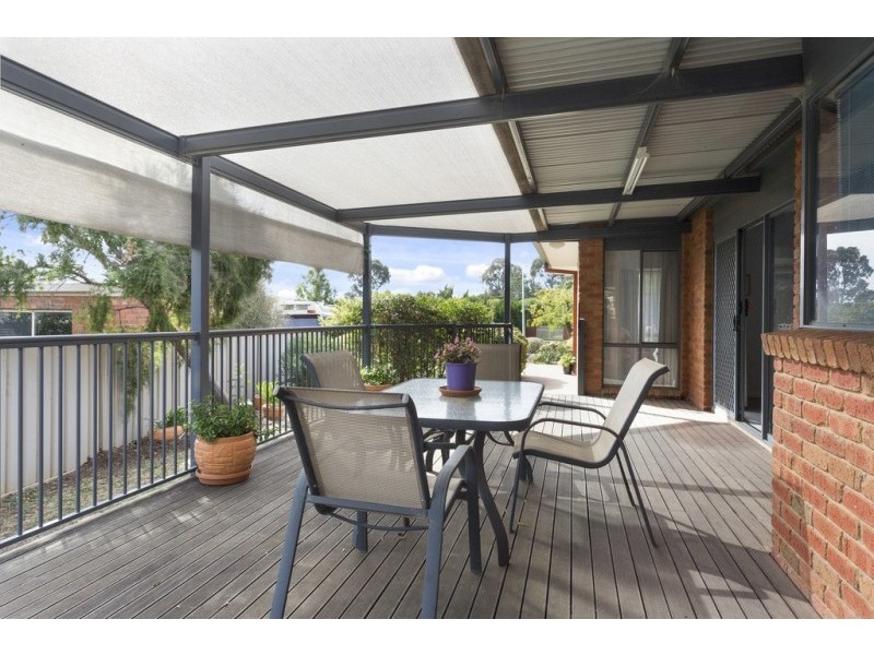 9 Snow Gum Court, Strathdale VIC 3550