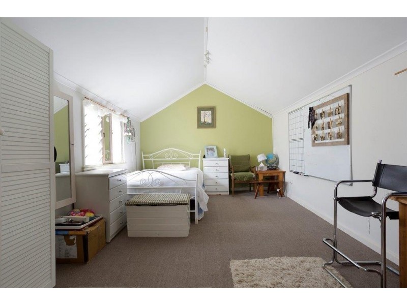 5 Benjamin Street, Kangaroo Flat VIC 3555