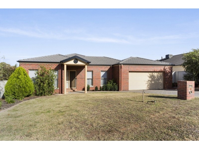 3 Gondolier Terrace, Golden Square VIC 3555