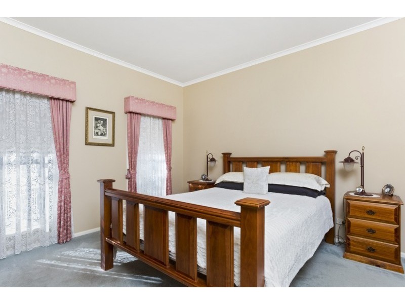 3 Gondolier Terrace, Golden Square VIC 3555