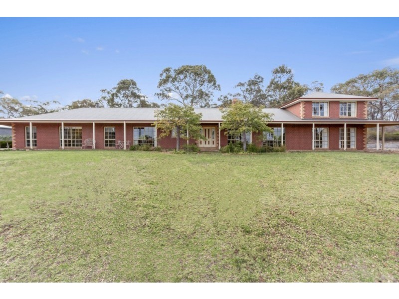 61 Sinclairs Road, Strathfieldsaye VIC 3551