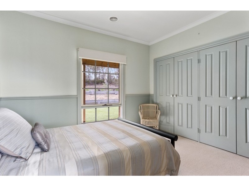 61 Sinclairs Road, Strathfieldsaye VIC 3551