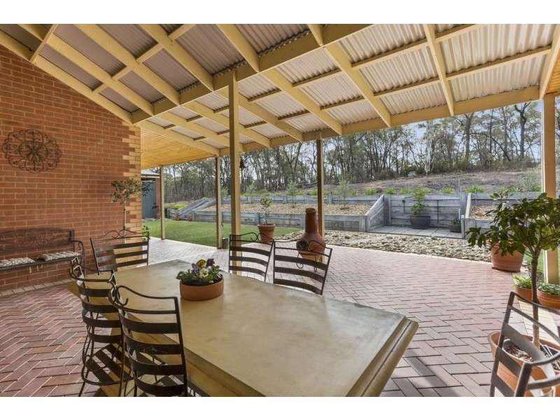 61 Sinclairs Road, Strathfieldsaye VIC 3551