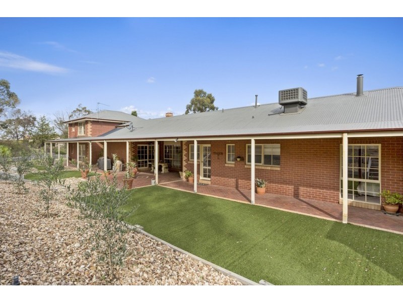 61 Sinclairs Road, Strathfieldsaye VIC 3551