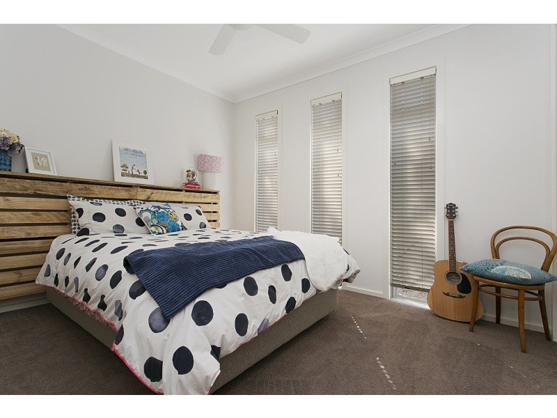 4 Parkdale Close, White Hills VIC 3550
