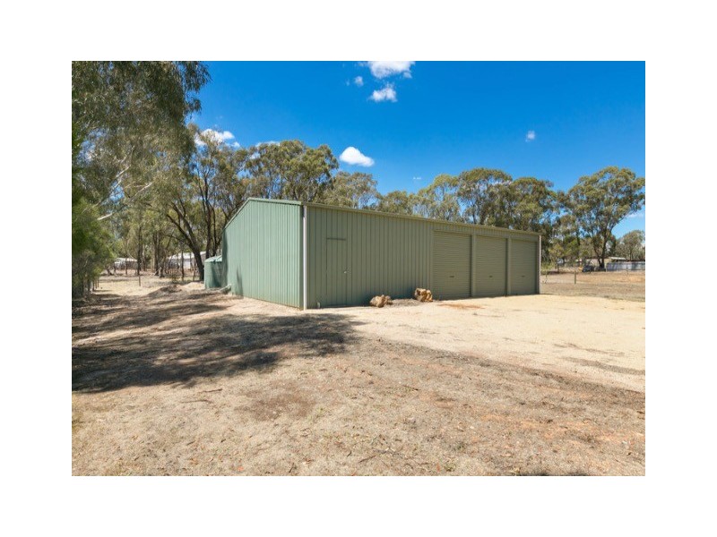 15 Yvonne Court, Maiden Gully VIC 3551