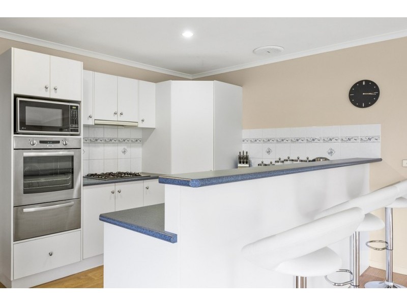 44 Brentwood Boulevard, Strathfieldsaye VIC 3551