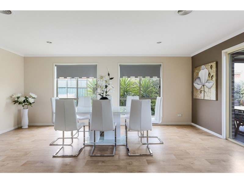 44 Brentwood Boulevard, Strathfieldsaye VIC 3551