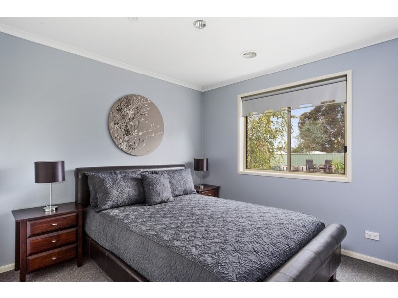 44 Brentwood Boulevard, Strathfieldsaye VIC 3551