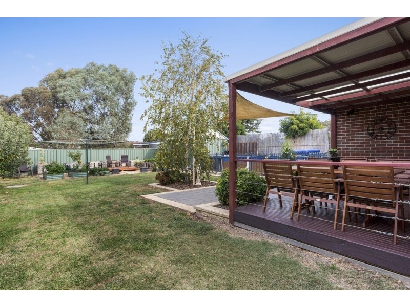 44 Brentwood Boulevard, Strathfieldsaye VIC 3551