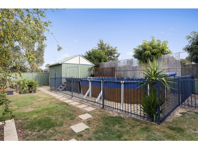 44 Brentwood Boulevard, Strathfieldsaye VIC 3551