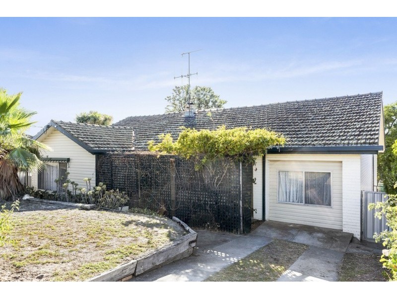 17 Smalley Street, California Gully VIC 3556