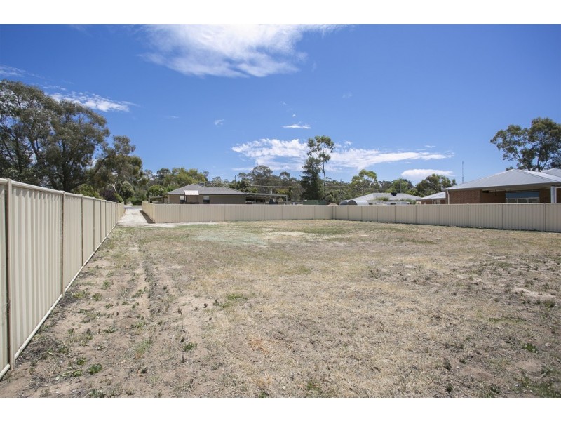 Lot 2, 220 Holdsworth Road, North Bendigo VIC 3550