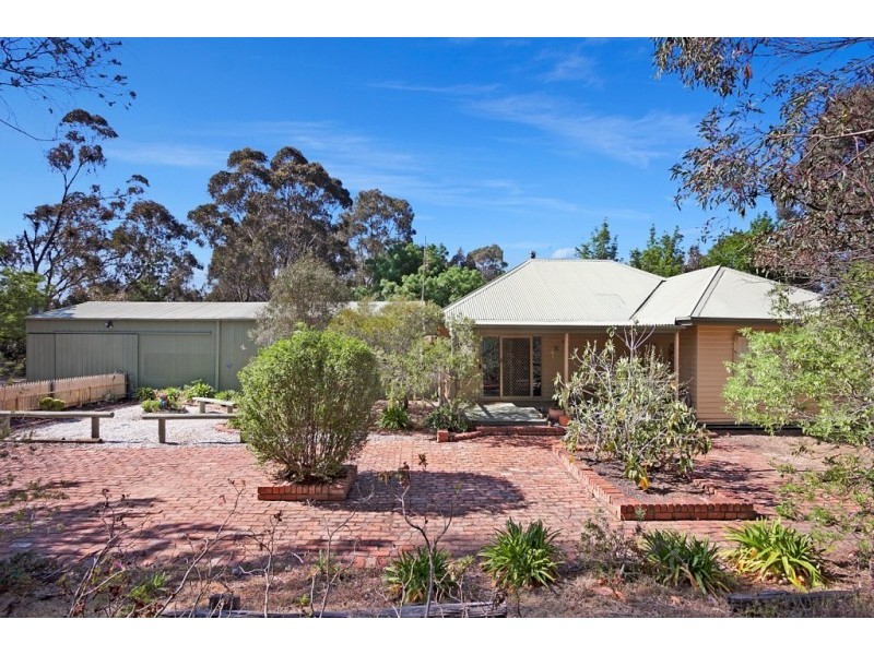 37 Hayes Road, Mandurang VIC 3551