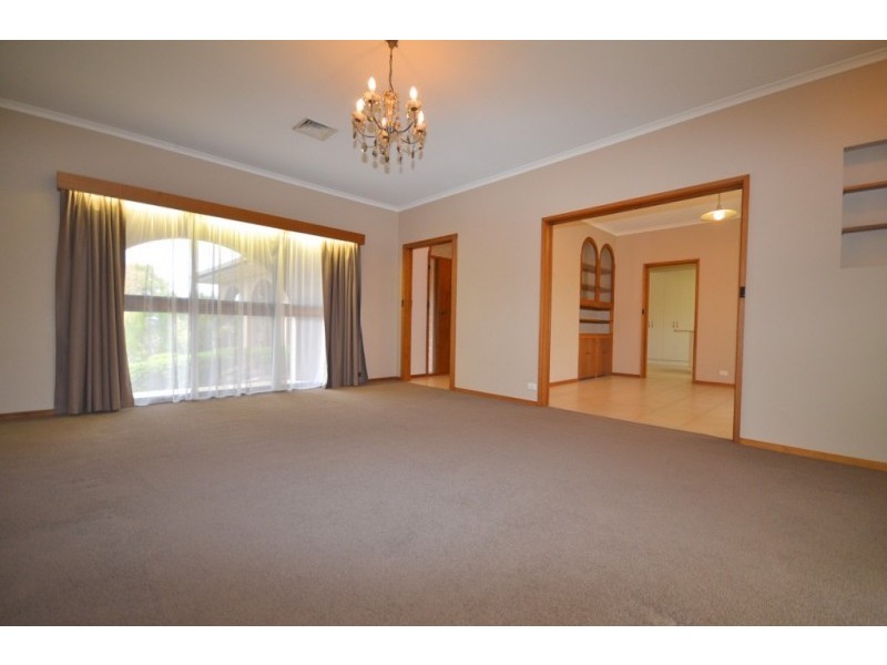 120 Rowan Street, Bendigo VIC 3550