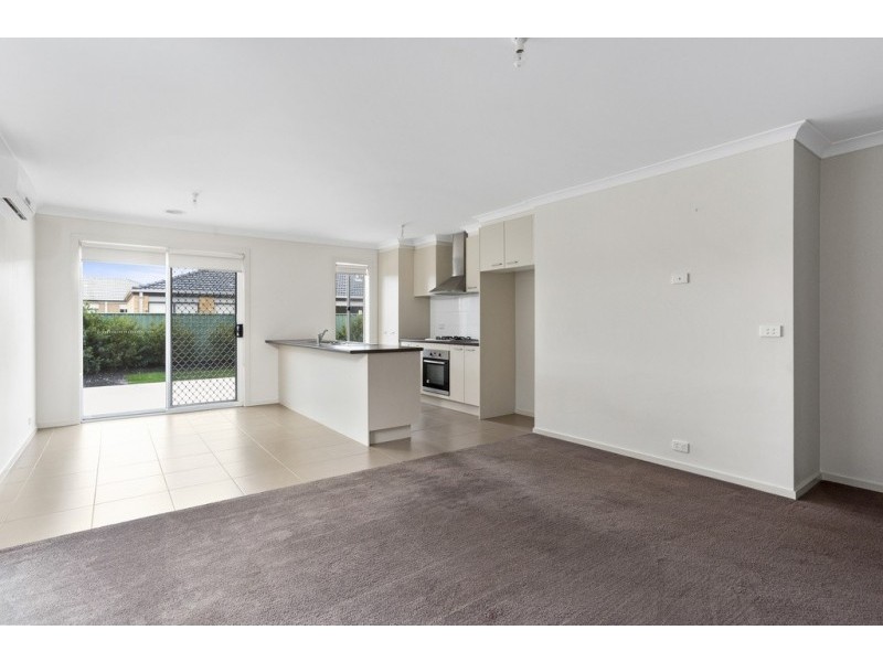 5 Arrawalli Avenue, Ascot VIC 3551