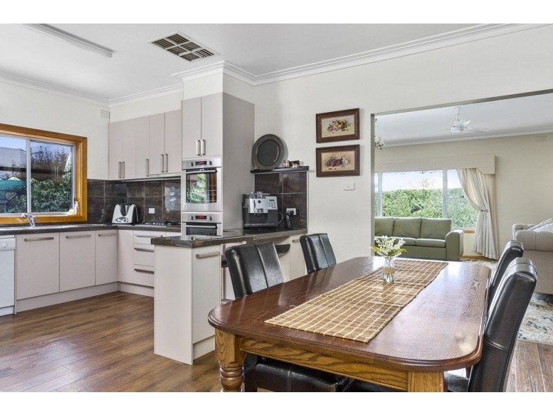 21 Lobb Street, North Bendigo VIC 3550